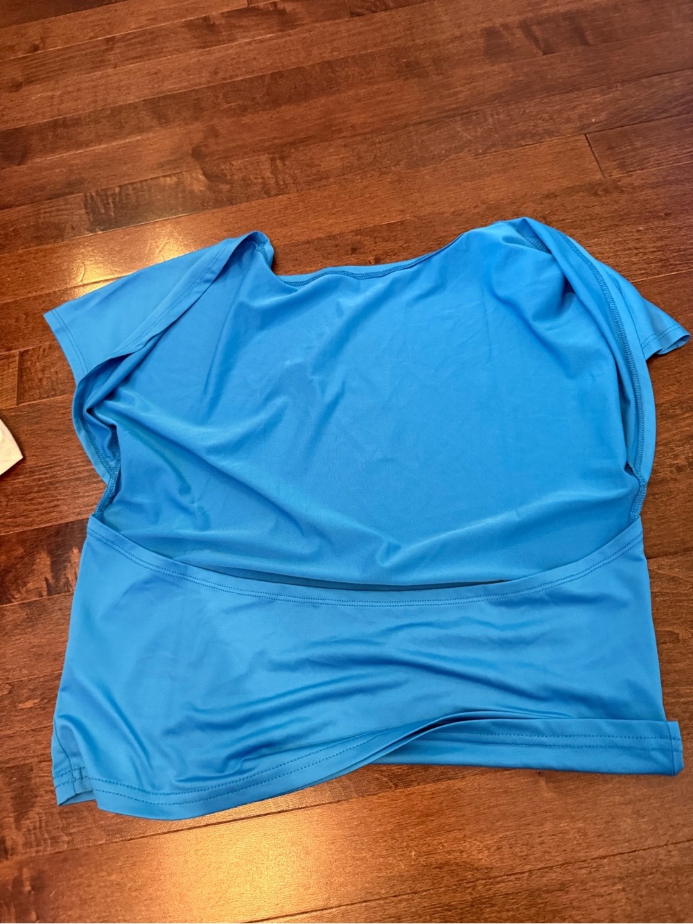Open back top - Picture 2 of 3